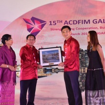 Senior General Min Aung Hlaing attends farewell dinner hosted by the Chief of Defence Force of Singapore Armed Forces