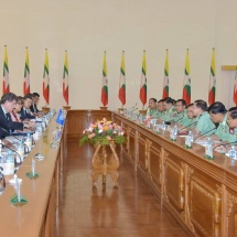 Discussions between Senior General Min Aung Hlaing and permanent envoys of UNSC