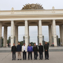 တပ်မတော်ကာကွယ်ရေးဦးစီးချုပ် ဗိုလ်ချုပ်မှူးကြီး မင်းအောင်လှိုင် ရုရှား-မြန်မာချစ်ကြည်ရေးအသင်းဥက္ကဋ္ဌနှင့် တွေ့ဆုံ၊ Gorky Park နှင့် Cathedral of Christ the Saviour အော်သိုဒေါက်ခရစ်ယာန် ဘုရားရှိခိုးကျောင်းသို့သွားရောက်လေ့လာ(ရုပ်သံသတင်း)