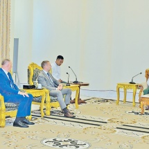 State Administration Council Chairman Prime Minister Senior General Min Aung Hlaing receives delegation of foreign economic organization JSC “Tyazhpromexport” of Russian Federation