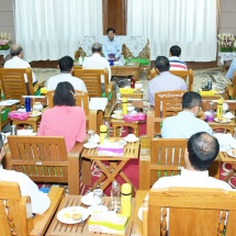 Chairman of State Administration Council Prime Minister Senior General Min Aung Hlaing discusses regional development with local elders from Bagan ancient cultural region