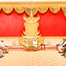 Chairman of the State Administration Council Prime Minister Senior General Min Aung Hlaing accepts credentials of Ambassador of Pakistan