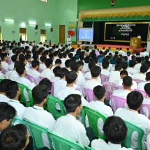 SAC Chairman Prime Minister Senior General Min Aung Hlaing meets tutors, teachers and students at Mandalay Education Degree College As teachers-to-be, students of Mandalay Education Degree College have to continuously read literature to disseminate knowledge and correct thoughts to their environments