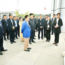 Chairman of State Administration Council Prime Minister Senior General Min Aung Hlaing visits Yunnan Vocational and Technical College and Kunming University of Science and Technology