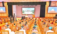 Chairman of State Administration Council Prime Minister Senior General Min Aung Hlaing meets students of five-year education degree course No 6 of the University for the Development of the National Races of the Union