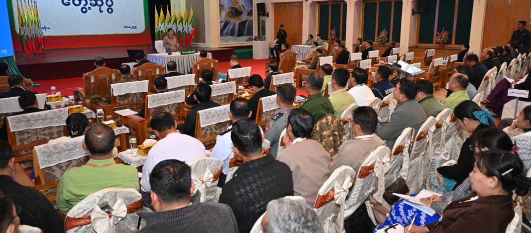 Chairman of State Administration Council Prime Minister Senior General Min Aung Hlaing meets MSME entrepreneurs in PyinOoLwin, and discusses regional development and increase in local goods production