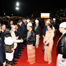 Honorary dinner, entertainment commemorating 77th Anniversary Independence Day held