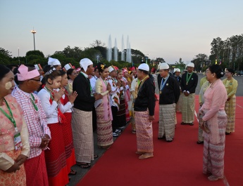 Chairman of State Administration Council Prime Minister Senior General Thadoe Maha Thray Sithu Thadoe Thiri Thudhamma Min Aung Hlaing, wife Daw Kyu Kyu Hla host dinner to mark the 78th Anniversary of Union Day 