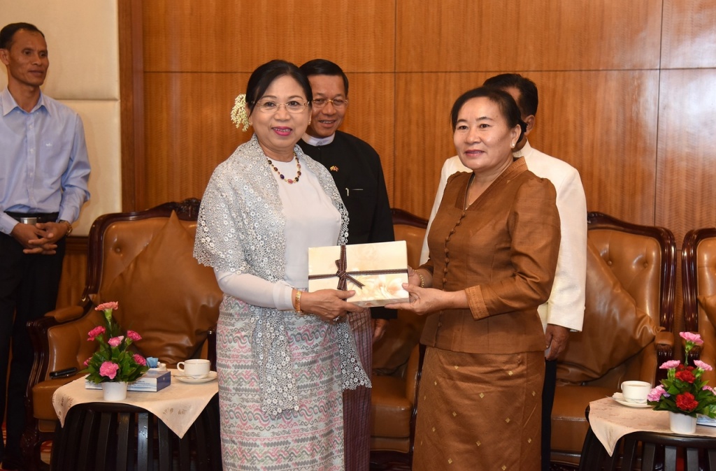 Senior General Min Aung Hlaing attends dinner hosted by Minister of ...